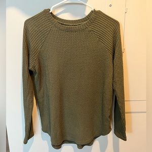 American Eagle knit sweater